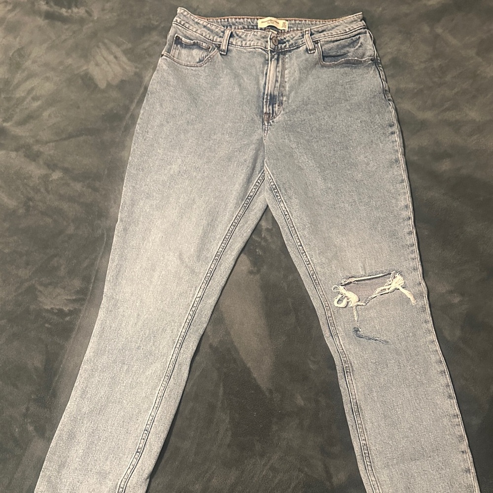 A&F Skinny High Rise Jeans